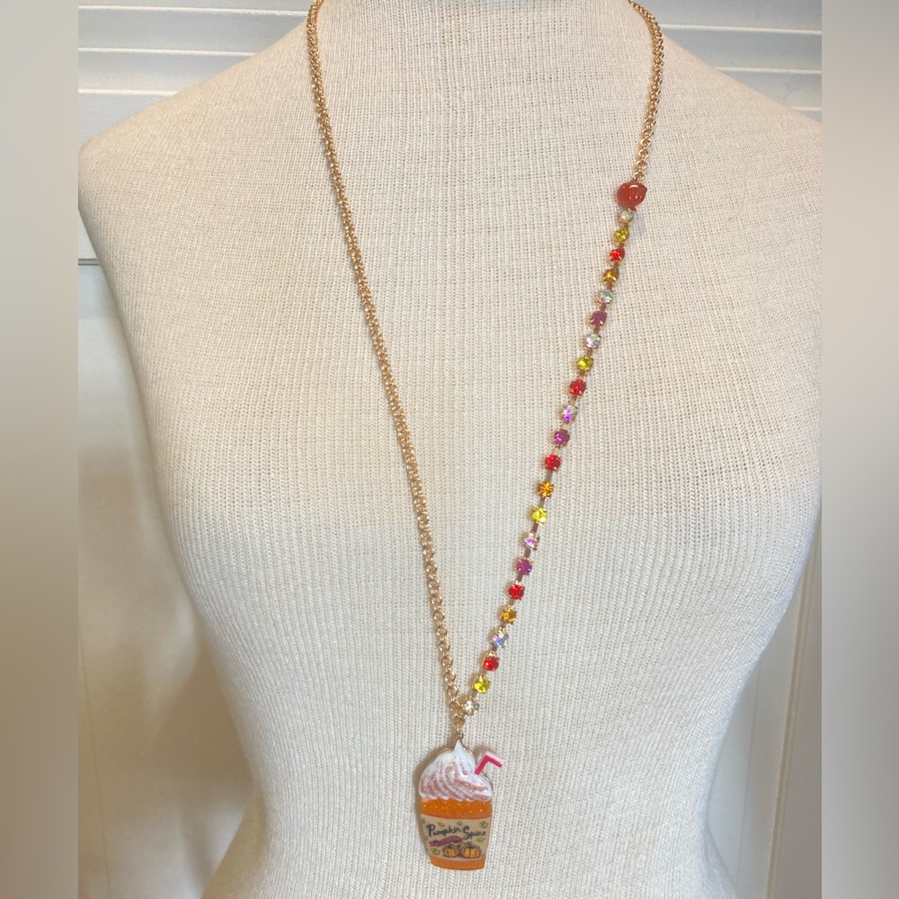 NWT Betsey Johnson pumpkin spice latte necklace - Picture 3 of 14
